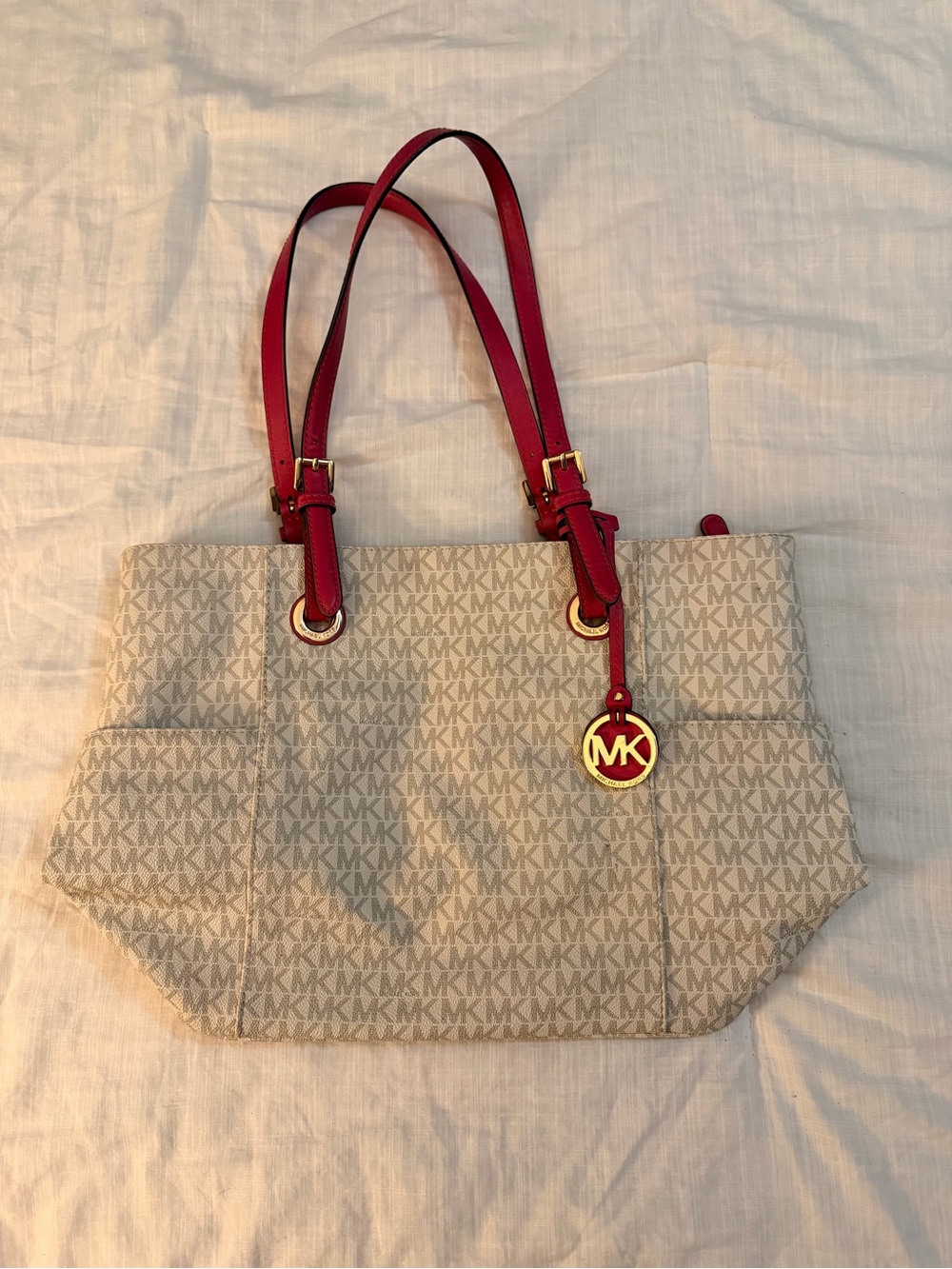 Michael Kors Jet Set white Logo Tote with pink Handles
